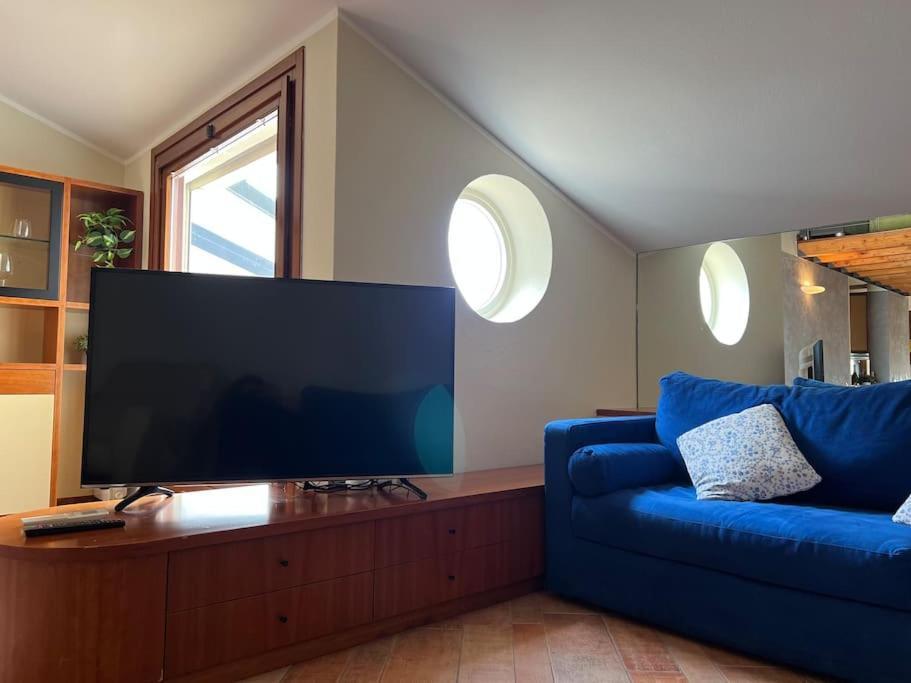 Attico In Piazza Matteotti Apartment Desenzano del Garda Exterior foto