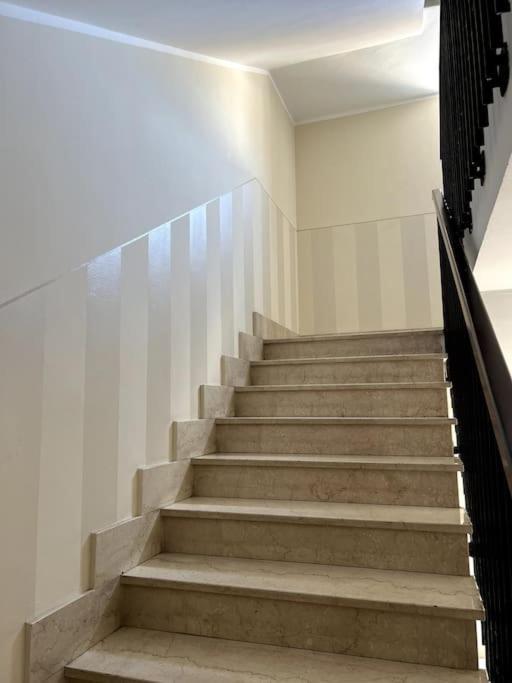 Attico In Piazza Matteotti Apartment Desenzano del Garda Exterior foto